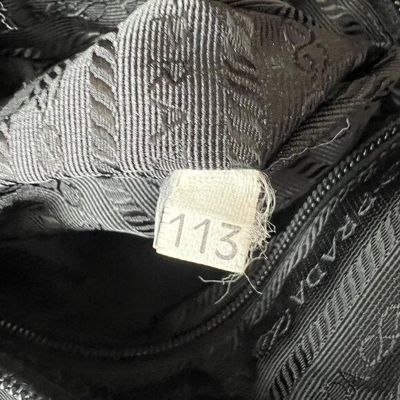 Prada Lucite Handle Hobo Bag Black Tessuto Nylon Jacquard Lined - Picture 5 of 5